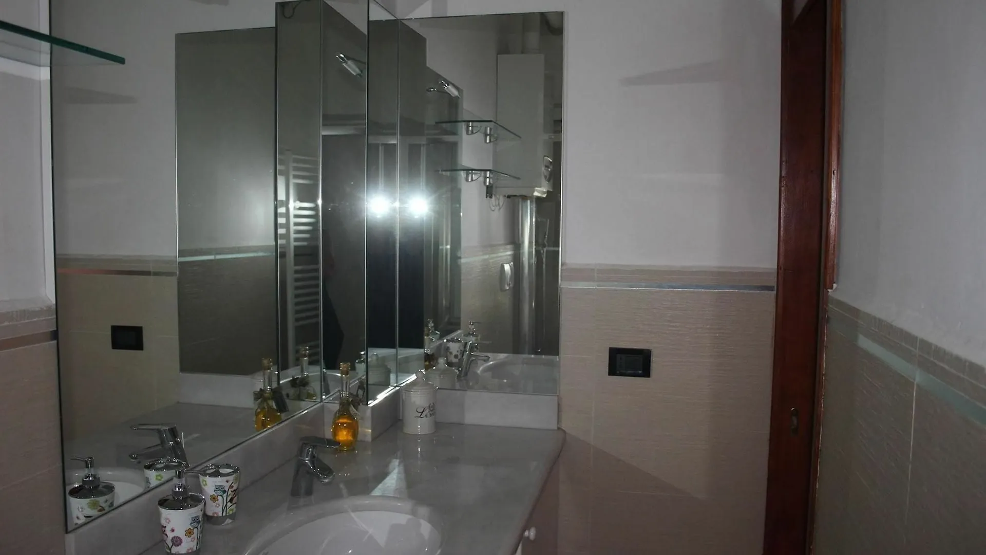 Apartment With 2 Bedrooms In La Spezia, With Terrace And Wifi - 12 Km